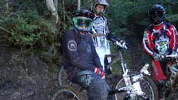 cycles et nature a vallnord pour la dh cup